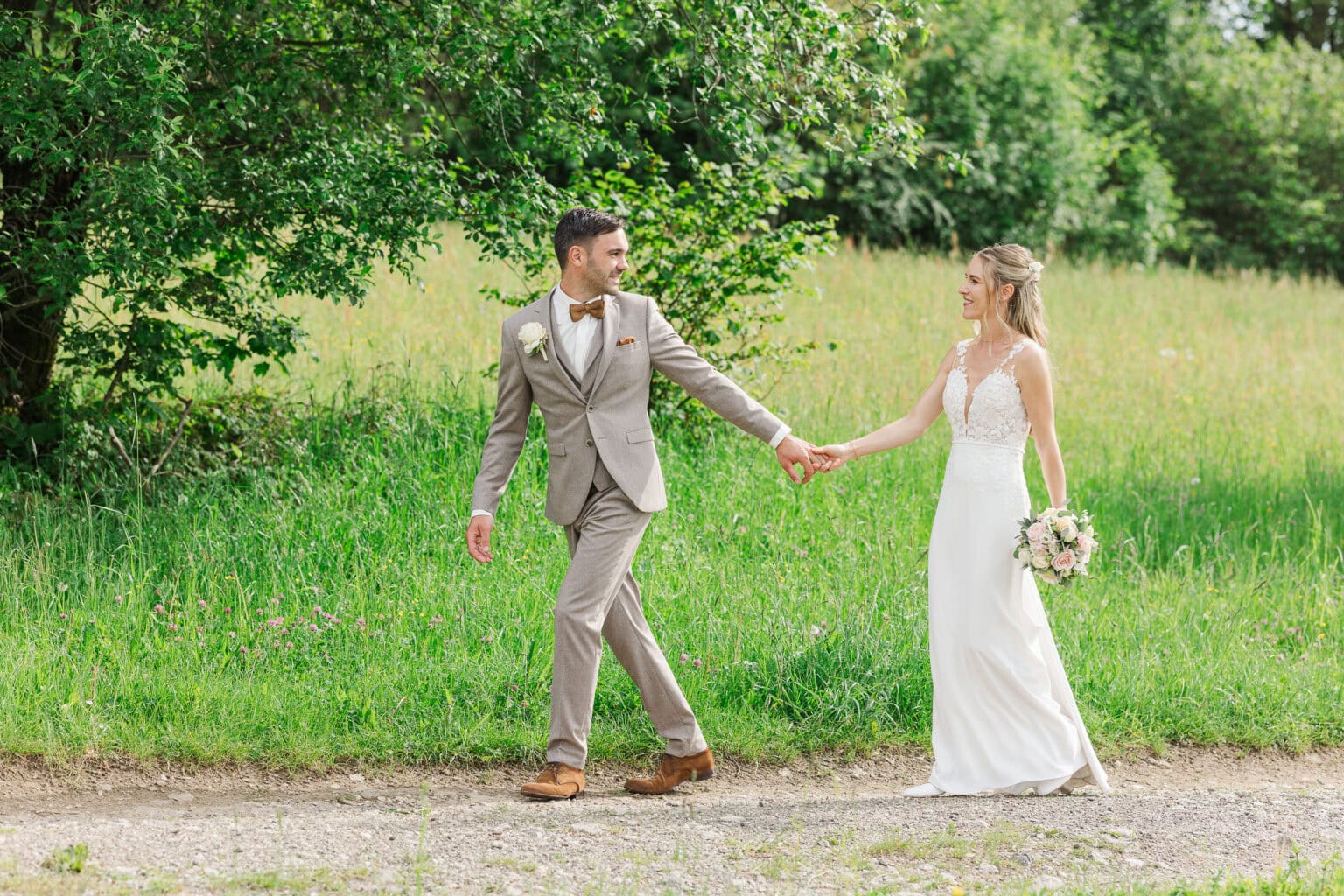 hochzeit eidenbergeralm brautpaar shooting abends 11