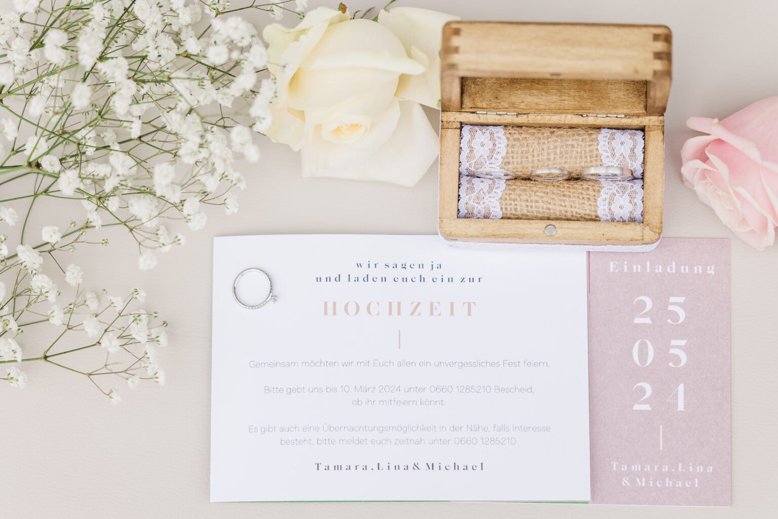 hochzeit eidenbergeralm flatlay