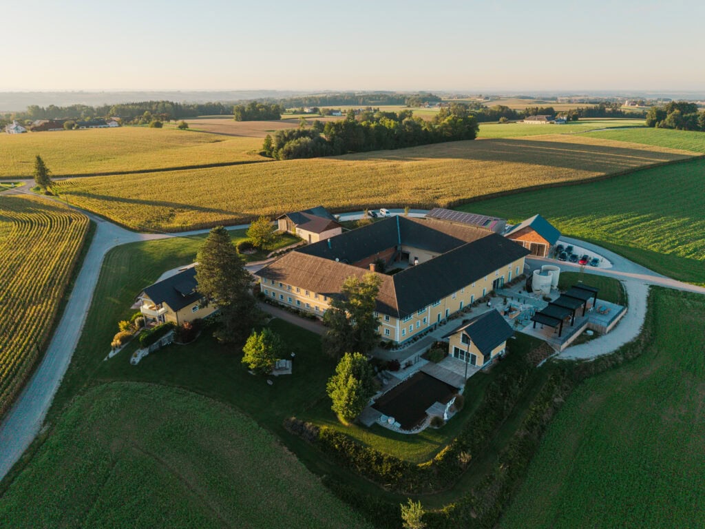 hochzeit grafhaidergut drohne sonnenuntergang