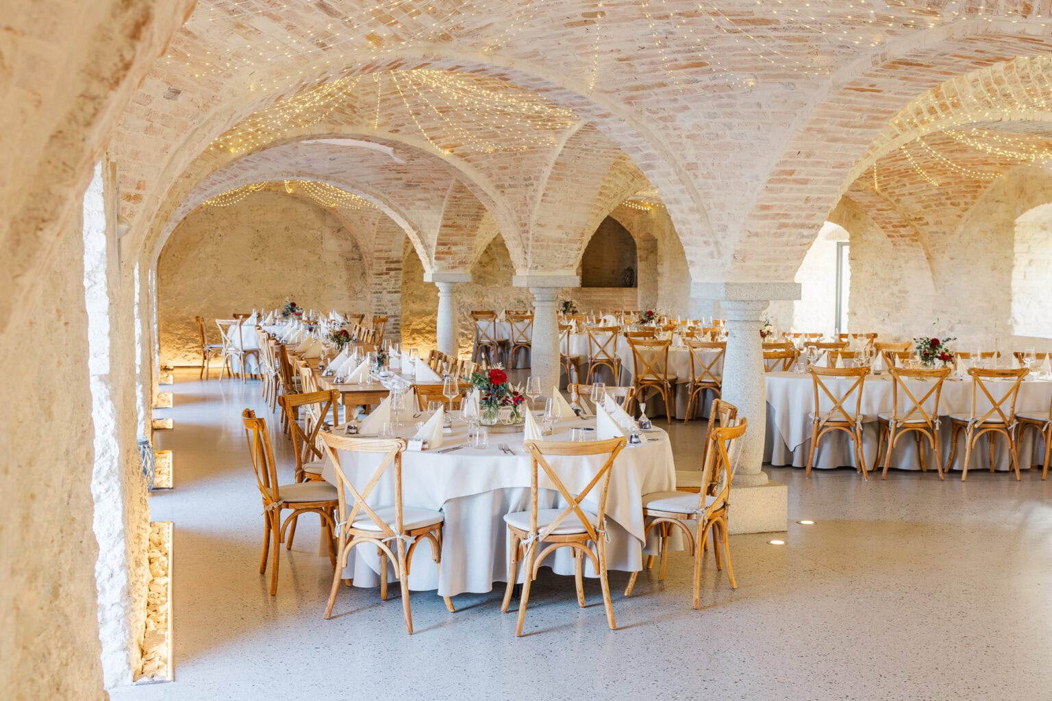 hochzeit grafhaidergut gewölbe festsaal ueberblick