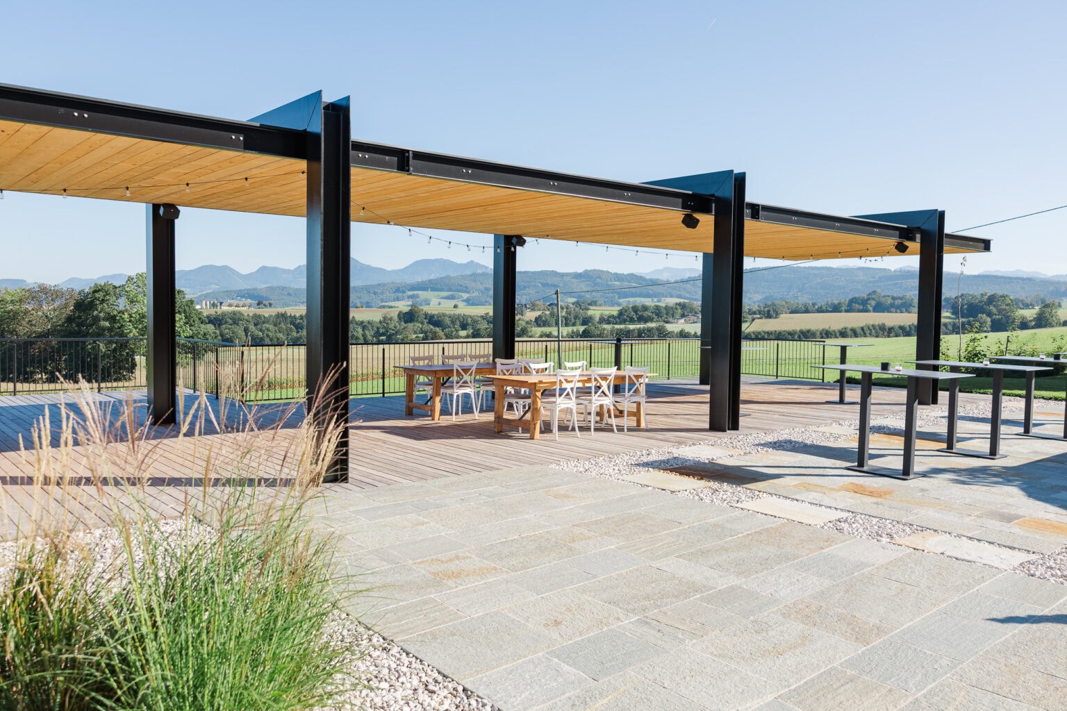 hochzeit grafhaidergut terrasse mit panorama