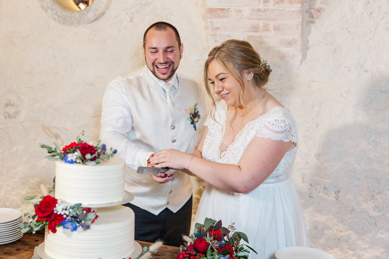 hochzeit grafhaidergut anschnitt hochzeitstorte 02