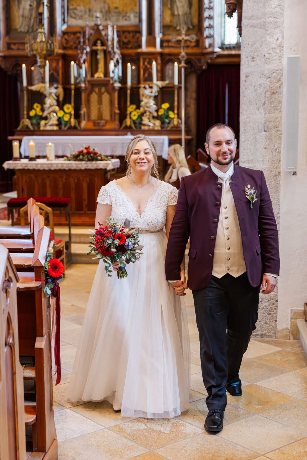 hochzeit kirche eberstalzell einzug brautpaar