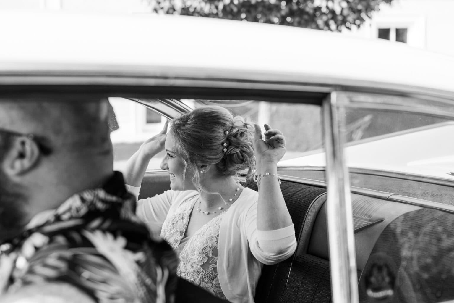 hochzeit oberbauergut braut ankunft mit brautauto