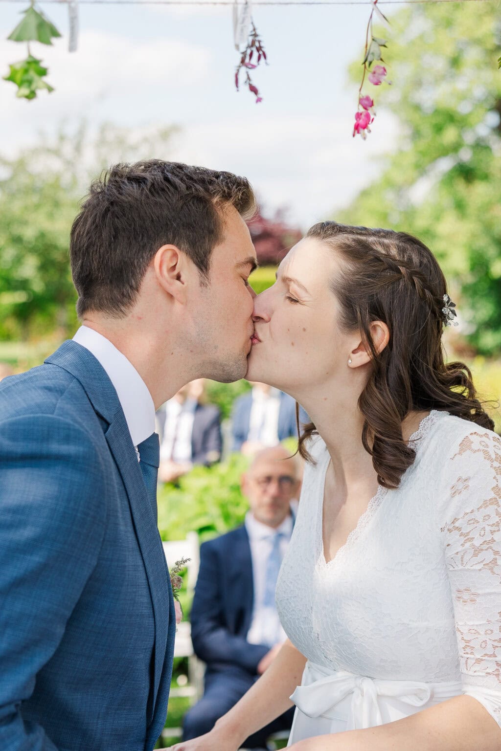 hochzeit schiefermair erster kuss