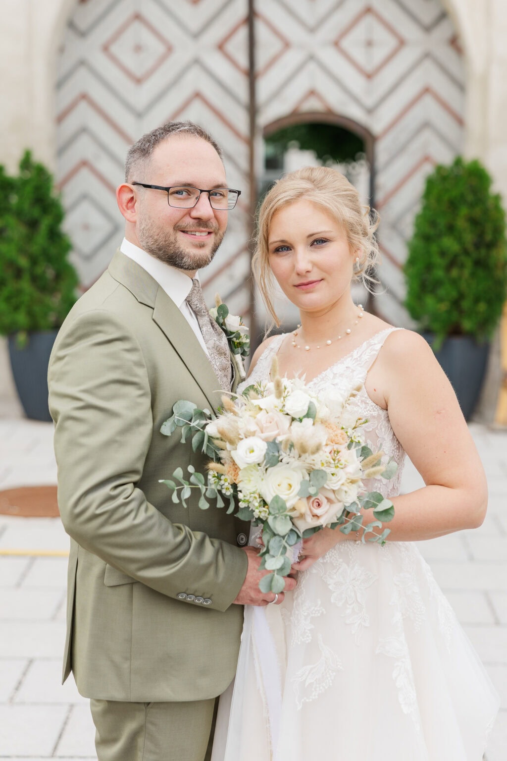 hochzeit schloss traun brautpaar shooting 01